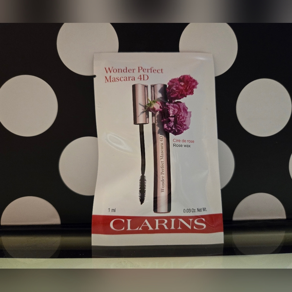 10/$25✨️Clarins Mascara✨️
